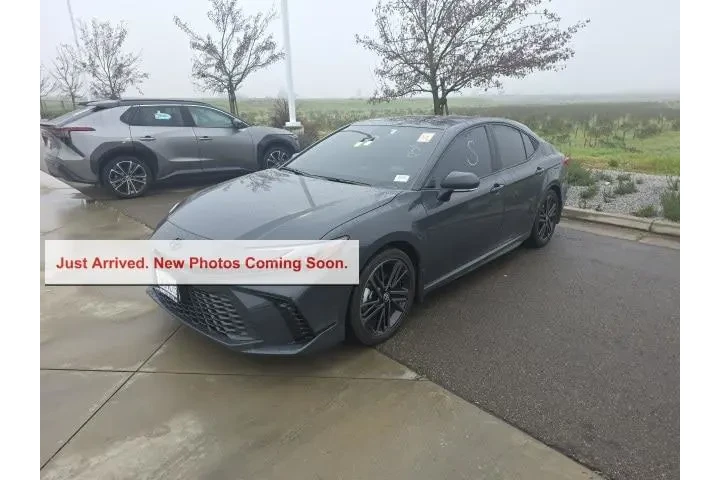$36900 : Toyota Camry 2025 SE 4dr Sed image 3