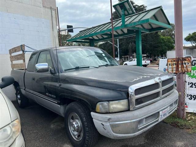 $4400 : 1995 Ram 2500 Laramie SLT image 3