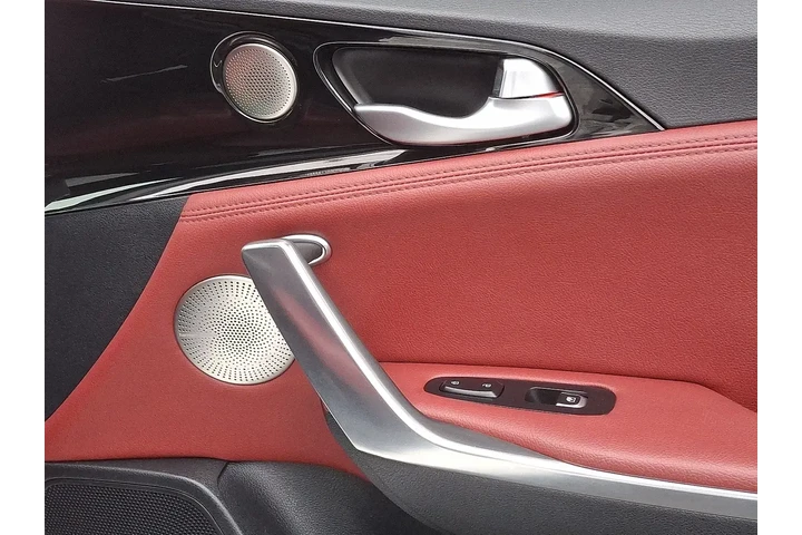 $27890 : Kia Stinger 2022 GT-Line 4dr image 10