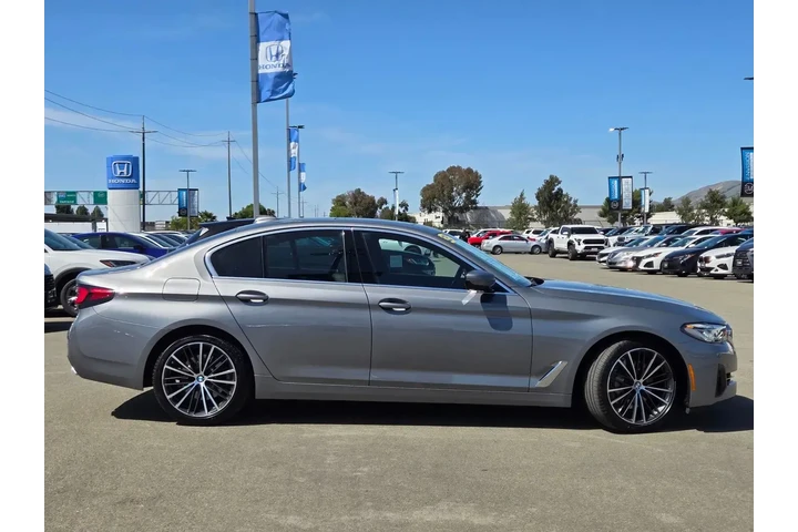 $39997 : BMW 5 Series 2023 530i 4dr S image 8