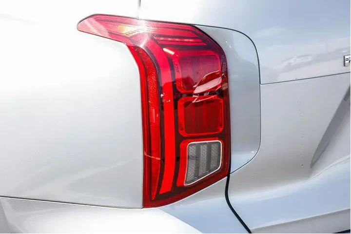 $31998 : Hyundai PALISADE 2023 SEL 4d image 8
