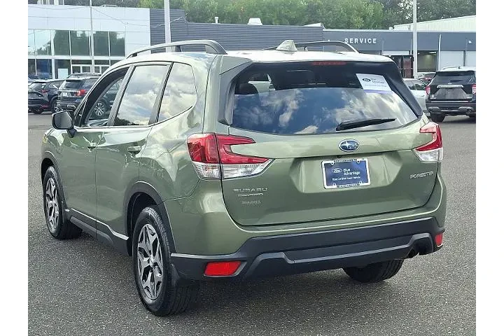 $22996 : Subaru Forester 2021 AWD Pre image 4