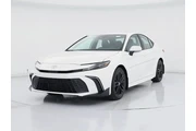 $33998 : Toyota Camry 2025 SE 4dr Sed thumbnail