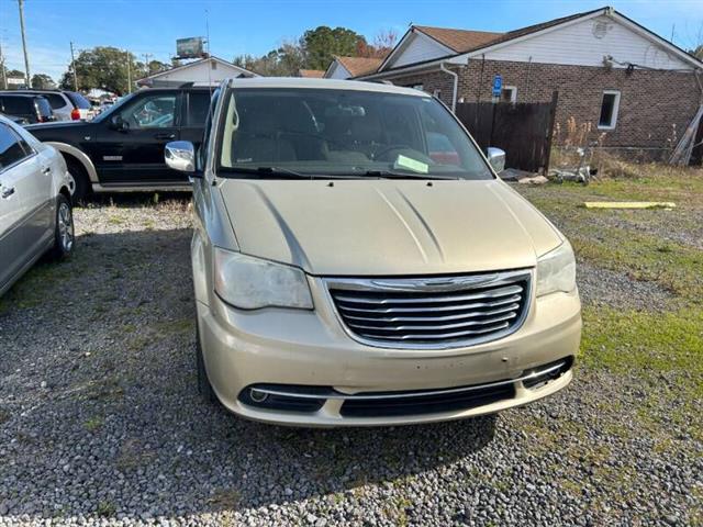 $6995 : 2012 Town and Country Touring image 5