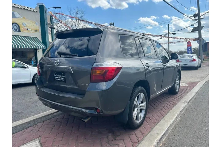 $6495 : 2010 Highlander Sport image 4