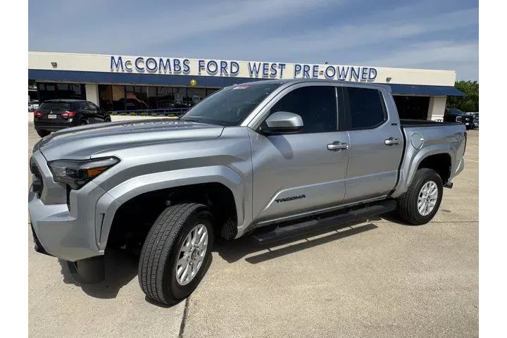 $36112 : Toyota Tacoma 2025 4x2 SR5 4 image 8