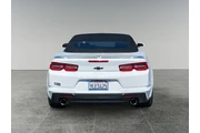 $37657 : Chevrolet Camaro 2024 LT 2dr thumbnail