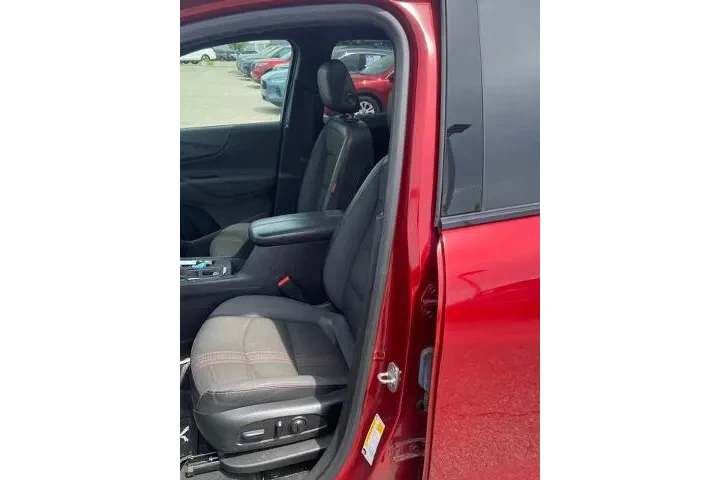 $21159 : Chevrolet Equinox 2022 RS 4d image 5