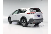 $20998 : Nissan Rogue 2022 SV 4dr Cro thumbnail