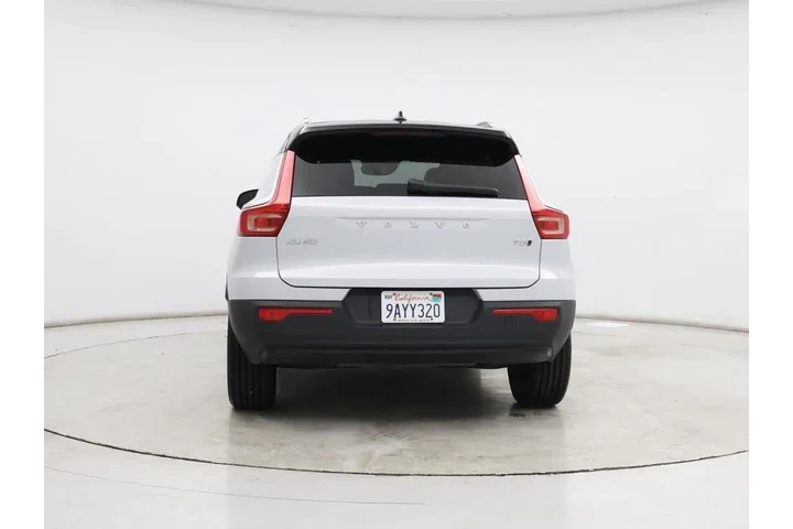 $26998 : Volvo XC40 2022 AWD T5 R-Des image 6