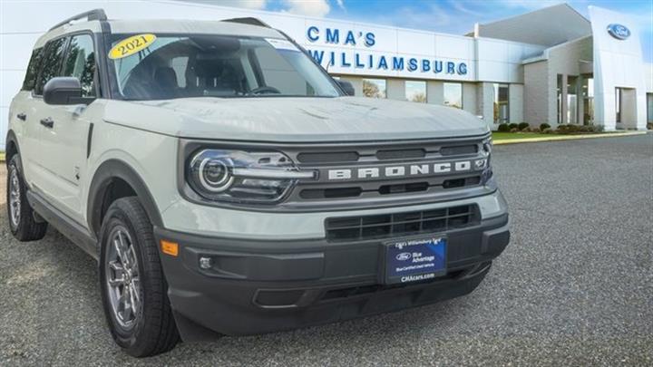 $26600 : PRE-OWNED 2021 FORD BRONCO SP image 1