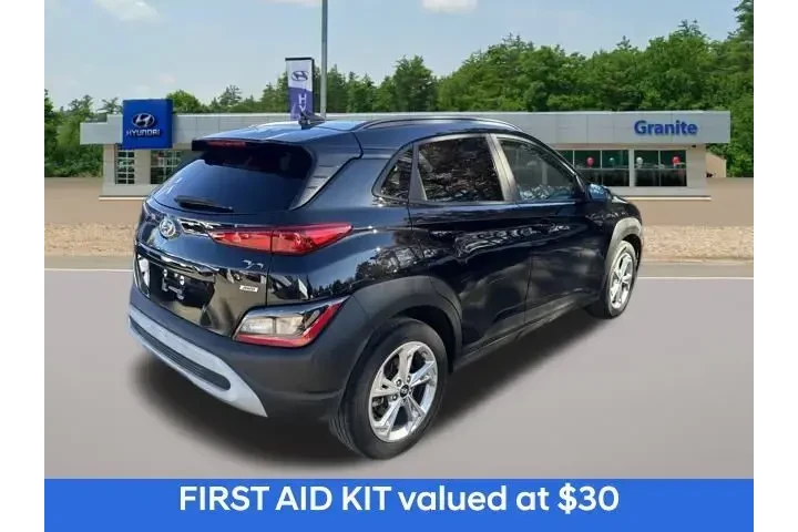 $18990 : Hyundai KONA 2023 AWD SEL 4d image 7