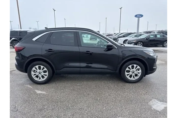 $24999 : Ford Escape 2023 AWD Active image 2