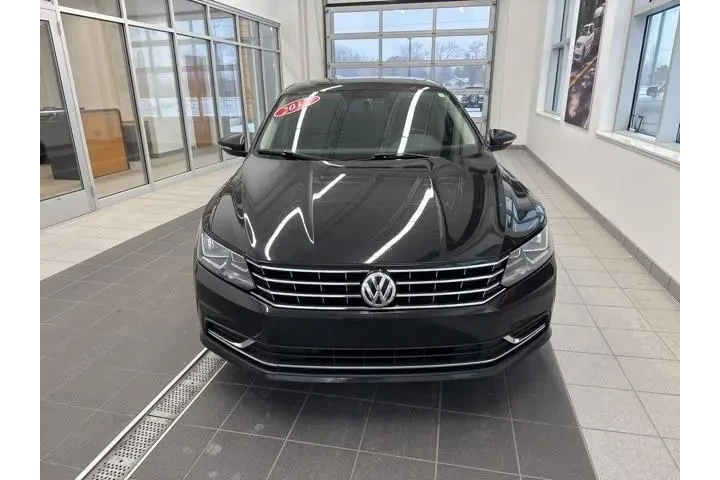$10765 : Volkswagen Passat 2017 1.8T image 2