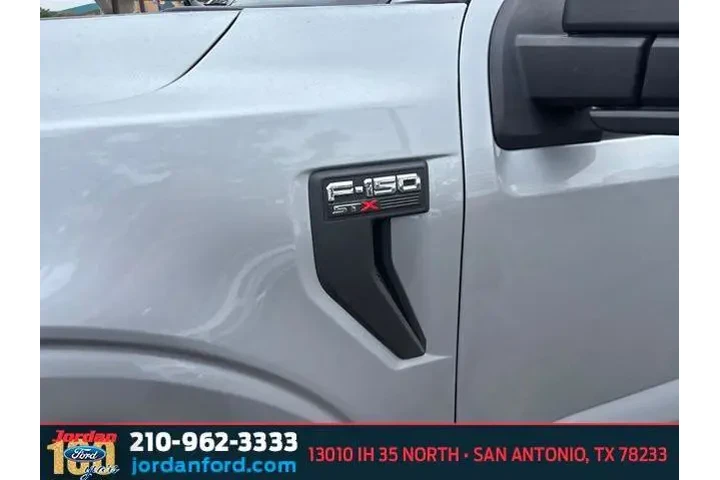 $26555 : Ford F-150 2021 4x4 XL 4dr S image 4