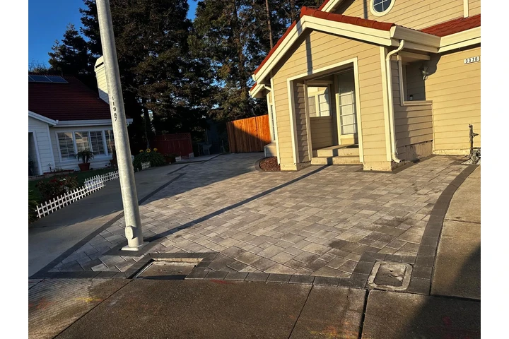 Y&M Pavers Construction image 6