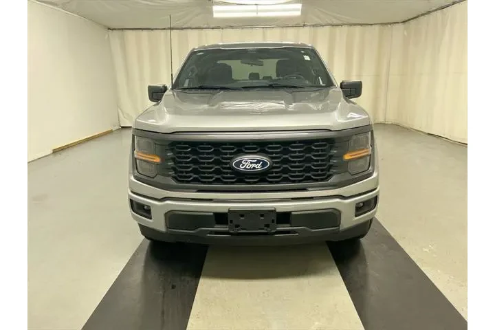 $35711 : Ford F-150 2024 4x2 STX 4dr image 3