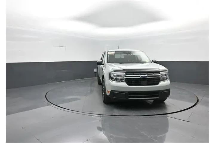 $31984 : Ford Maverick 2024 Lariat 4d image 2