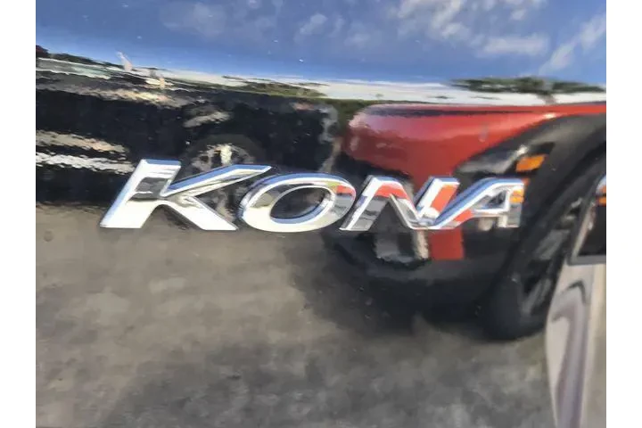 $19225 : Hyundai KONA 2023 SEL 4dr Cr image 10