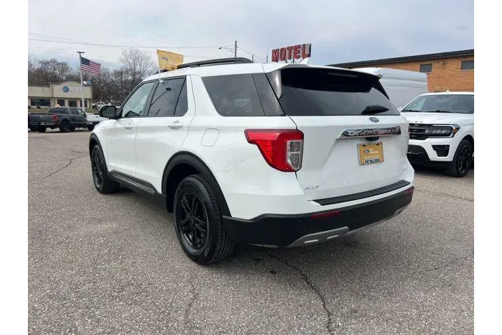 $33995 : Ford Explorer 2024 AWD XLT 4 image 6
