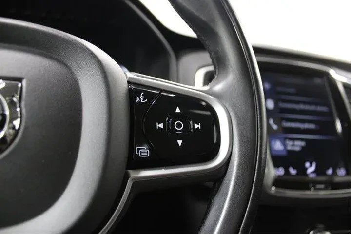$22985 : Volvo XC90 2020 AWD T6 Momen image 10