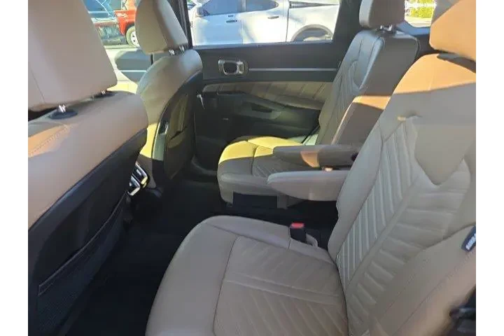 $36195 : Kia Sorento 2024 AWD X-Pro S image 8