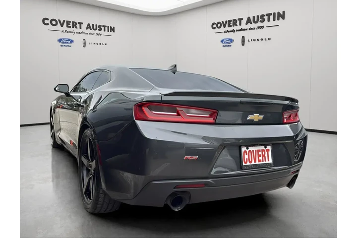 $12957 : Chevrolet Camaro 2017 LT 2dr image 3