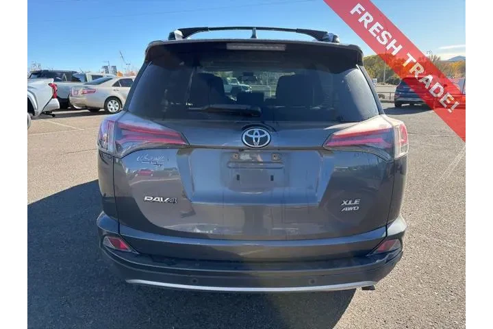 $19874 : Toyota RAV4 2017 AWD XLE 4dr image 3