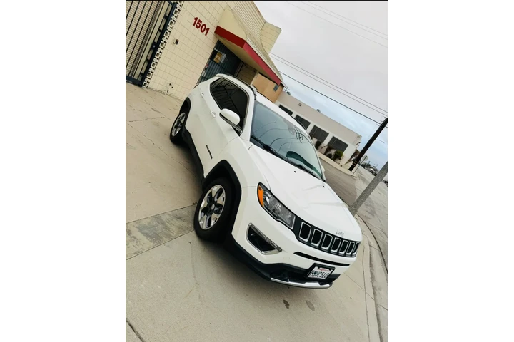 $12500 : 2021 Jeep Compass Limited image 1