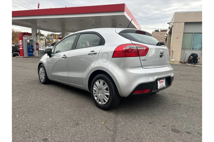 $4499 : 2014 Rio 5-Door LX image 5