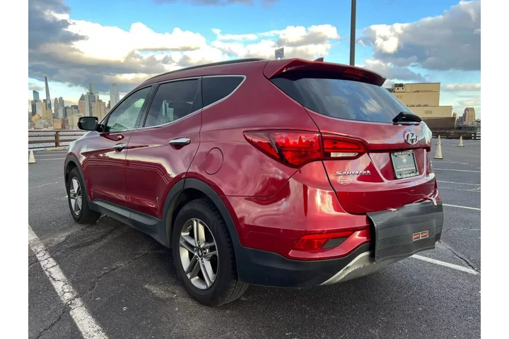 $9500 : 2017 HYUNDAI SANTA FE SPORT S image 9