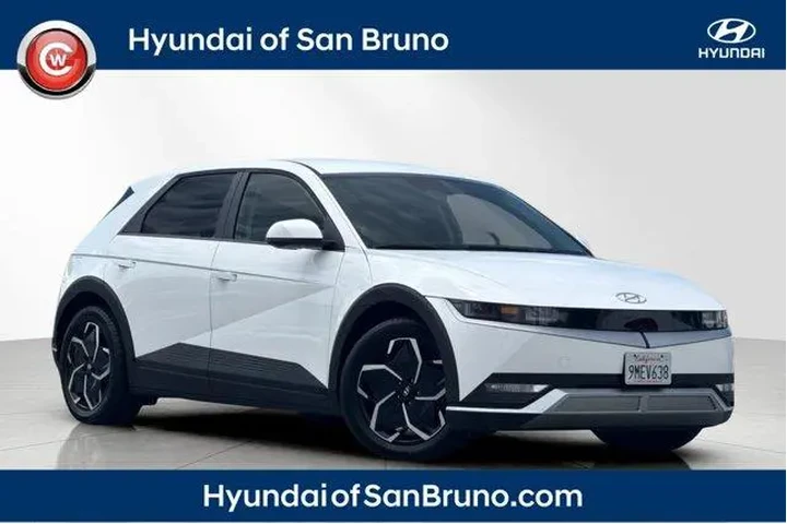 $27998 : Hyundai IONIQ 5 2024 SEL 4dr image 1