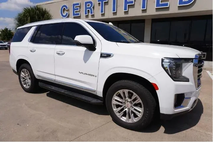 $35725 : GMC Yukon 2021 4x4 SLT 4dr S image 1