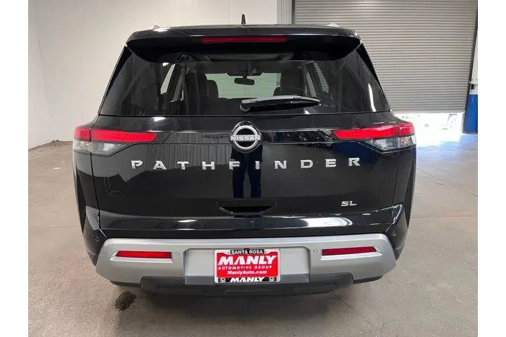 $27731 : Nissan Pathfinder 2022 SL 4d image 4