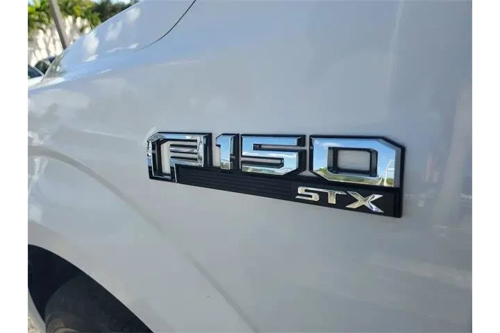 $15990 : Ford F-150 2019 4x2 XL 4dr S image 9