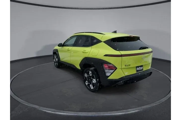 $23679 : Hyundai KONA 2024 AWD SEL 4d image 6