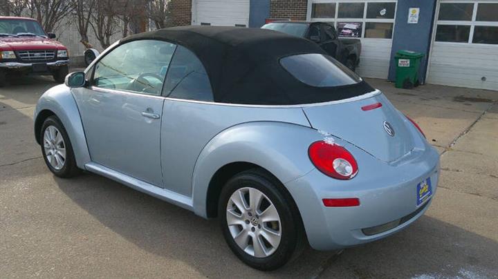 $6999 : 2009 New Beetle Convertible image 9