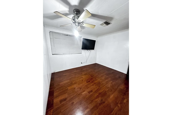 $750 : Rento cuarto en Long beach image 4