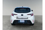 $24617 : Toyota Corolla Hatchback 202 thumbnail