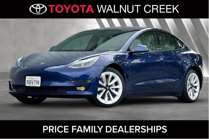 $22300 : Tesla Model 3 2022 AWD Long image 1