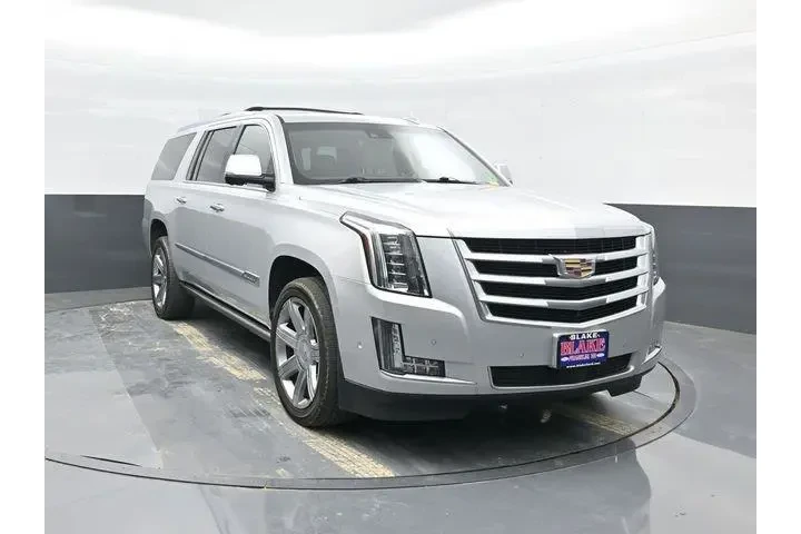 $32499 : Cadillac Escalade ESV 2018 4 image 2