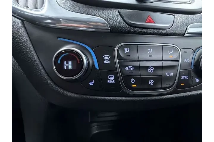 $19795 : Chevrolet Equinox 2020 4x4 L image 6