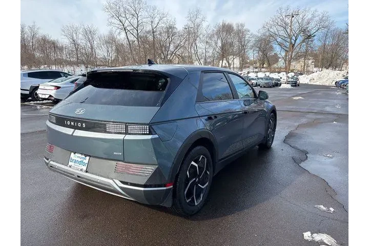 $23000 : Hyundai IONIQ 5 2023 AWD SE image 6