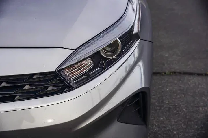 $17888 : Kia Forte 2024 LXS 4dr Sedan image 10