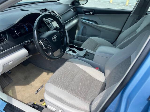 $8900 : 2012 Camry Hybrid XLE image 10