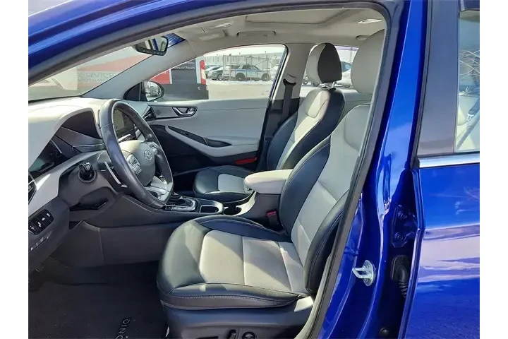 $16768 : Hyundai IONIQ Hybrid 2020 Li image 8