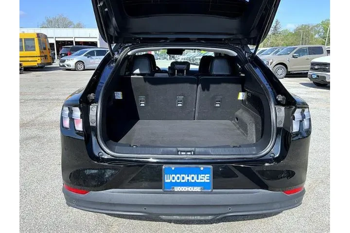 $27995 : Ford Mustang Mach-E 2023 AWD image 9