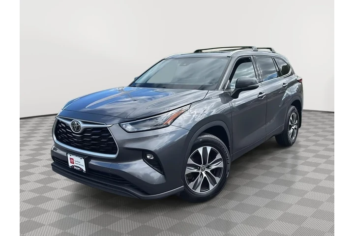 $40299 : 2022 Highlander XLE image 1