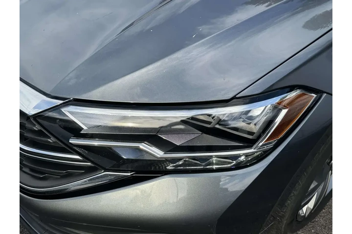 $16585 : Volkswagen Jetta 2024 SE 4dr image 4