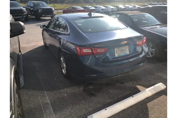 $10898 : Chevrolet Malibu 2019 LS 4dr image 4